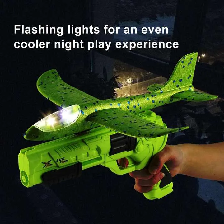 مسدس طائرات لطرد الرغوة ، ألعاب الأطفال . Foam jet gun, children's toys