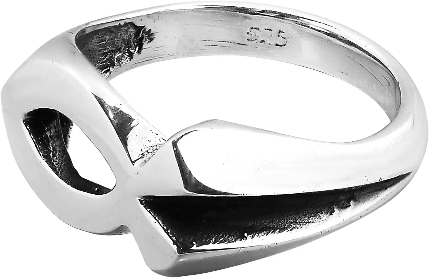 AeraVida Gorgeous Christian Fish .925 Sterling Silver Ring