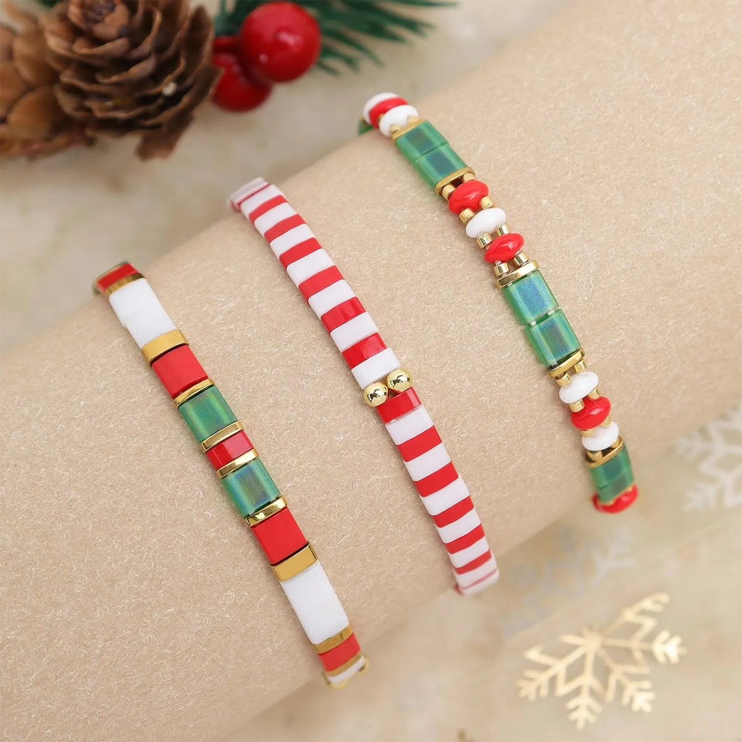 Christmas Miyuki Tila Flat Beaded Bracelets Sets for Women, Trendy Stack Gold Red Green Beads Stretchy Bracelet Outfit Festive Accessories Jewelry Gift.