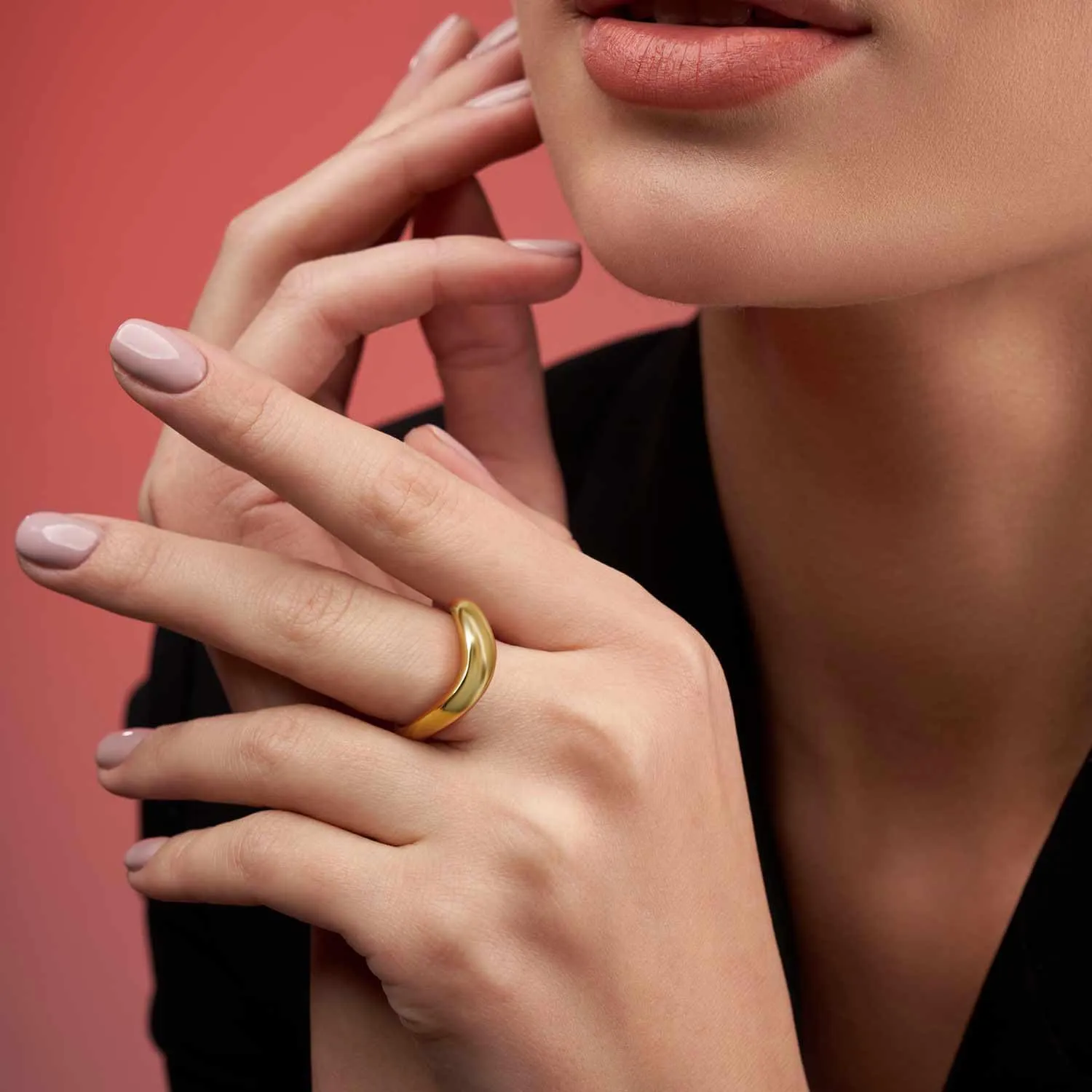 FENIMI 14K Gold Ring for Women Chunky Gold Rings Curved Bands for Women Minimalist yet Elegant Jewelry for Weddings Available Sizes 5-9 (7)