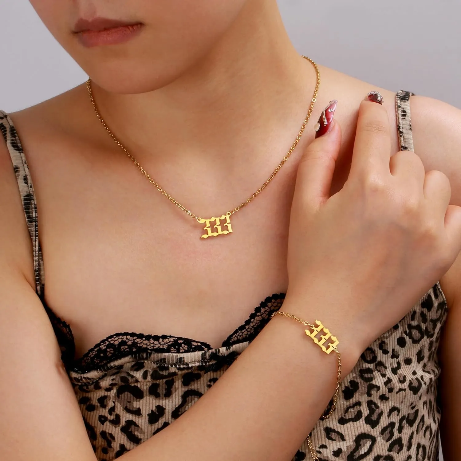 Gold Angel Number Necklace Bracelets for Women, 111 222 333 444 555 666 777 888 999 Dainty Pendants Necklace Bracelets Personalized Number Chain Necklace Bracelets set
