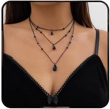 Gothic Blood Drop Choker Necklace for Women Vintage Red Black Teardrop Crystal Pendant Necklace Dark Style Vampire Layering Necklaces Y2k Goth Necklaces Halloween Birthday Party Jewelry