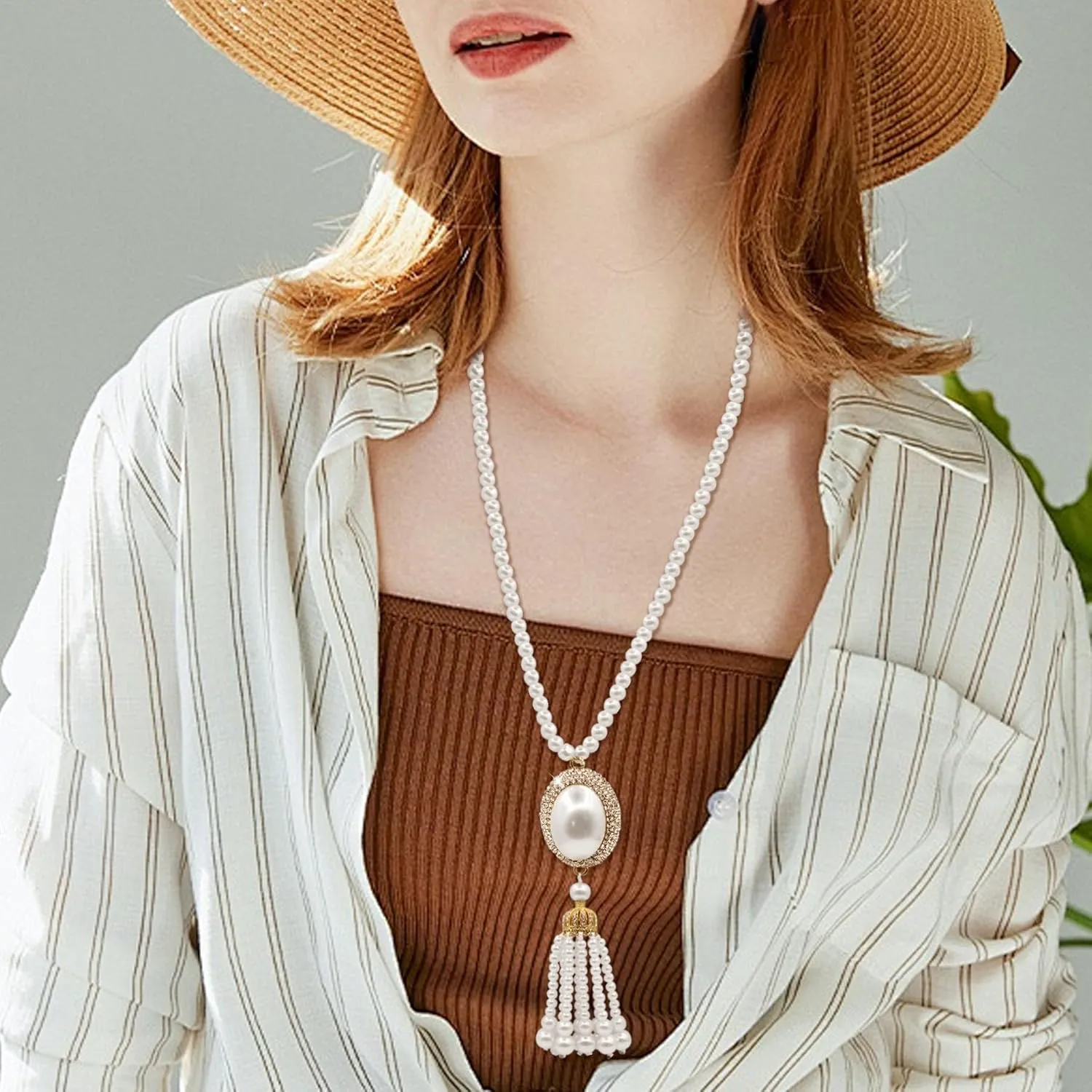 Long Crystal Round Pearl Pendant Necklace for Women Rhinestone Pearl Tassels Necklaces Pearl Beaded Necklaces Gold Silver Sweater Statement Necklace Fashion Jewelry for Women