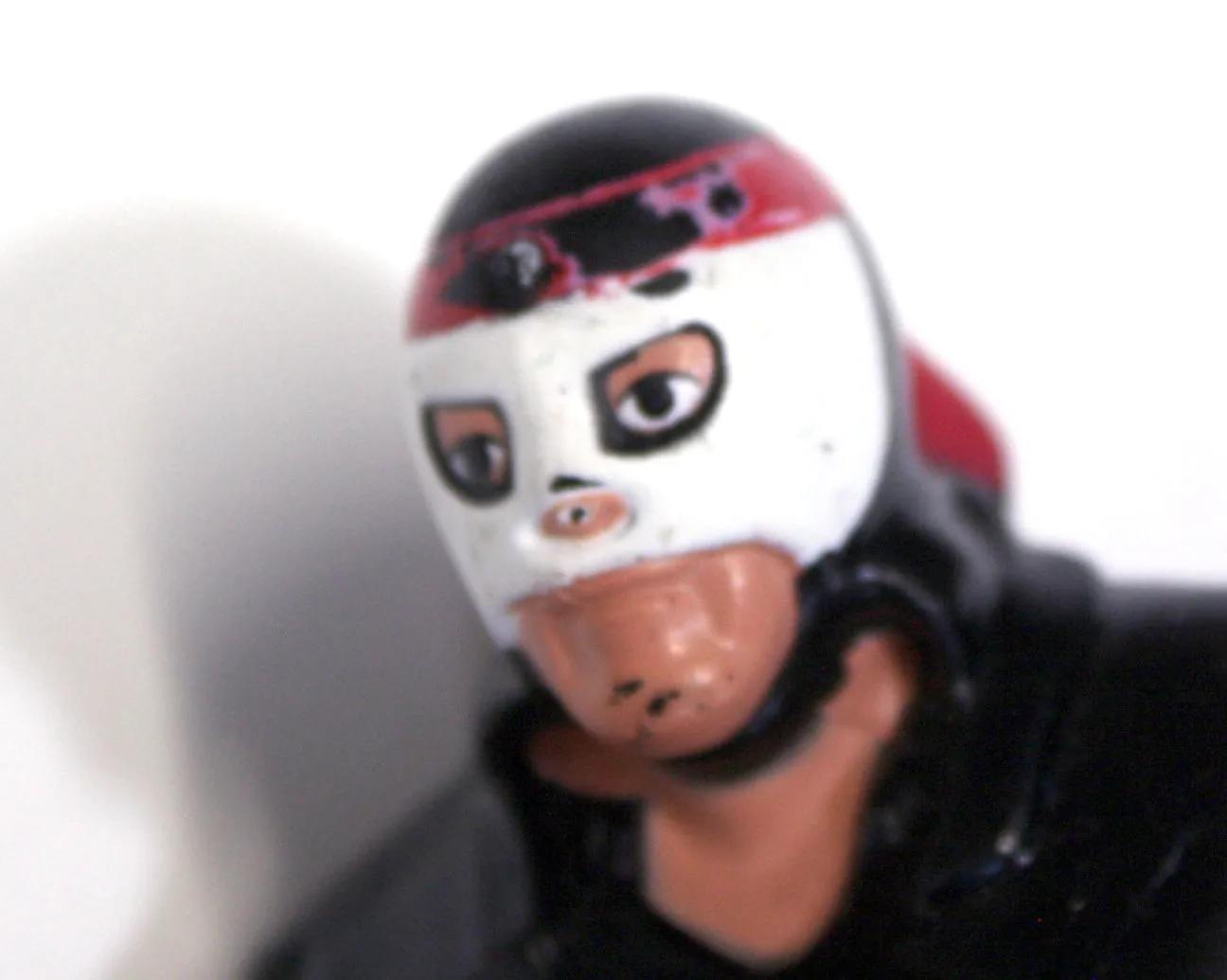 OCTAGON VINTAGE KELIAN FIGURE