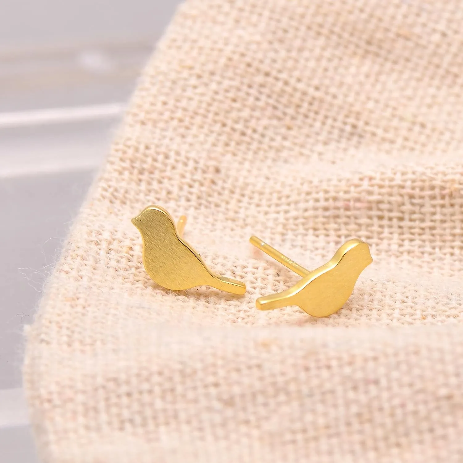 Paialco S925 Sterling Silver Dainty Stud Earrings for Women, Cute Bird, Yellow Gold Plating