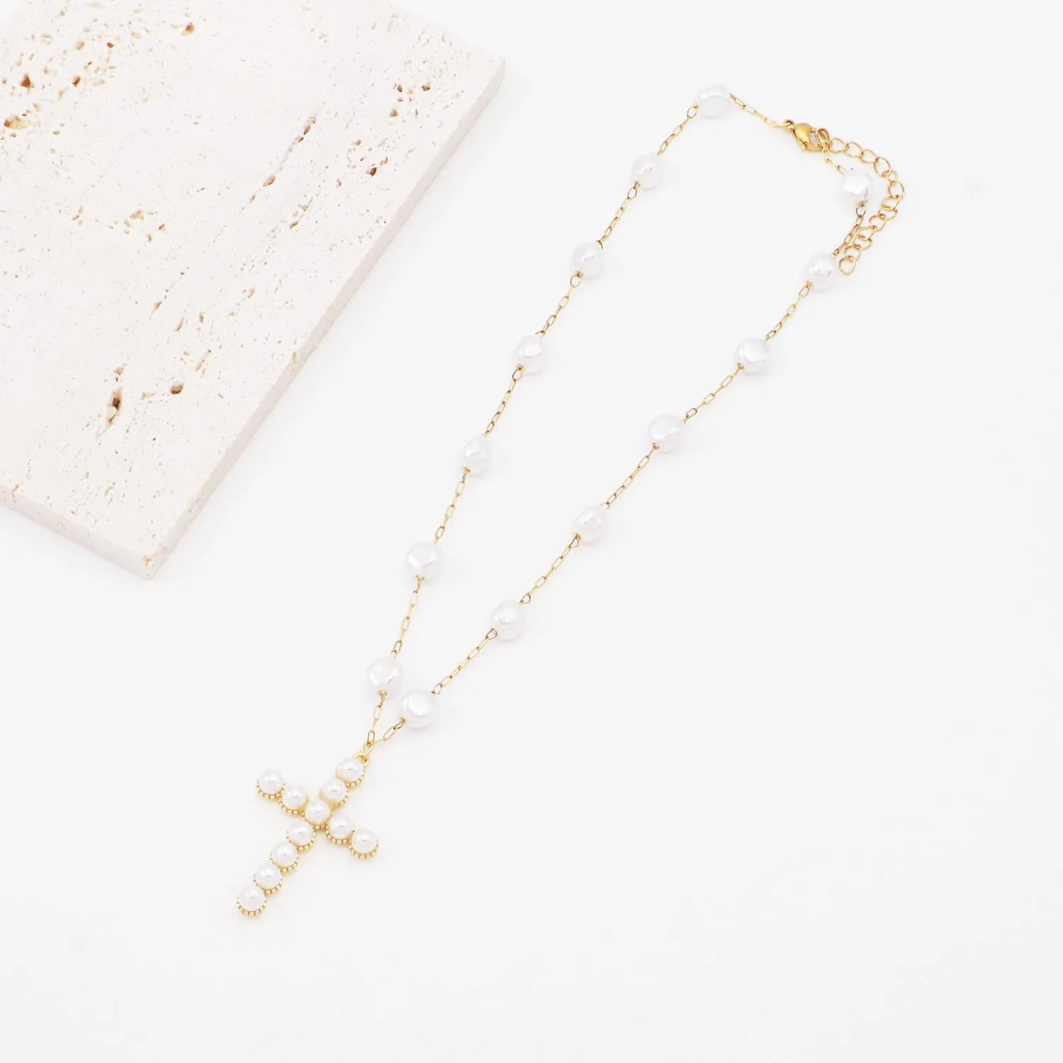 Pearl Cross Pendant Necklace Faith Cubic Zirconia Pearl Choker Strand for Women Dainty Jewelry Gift