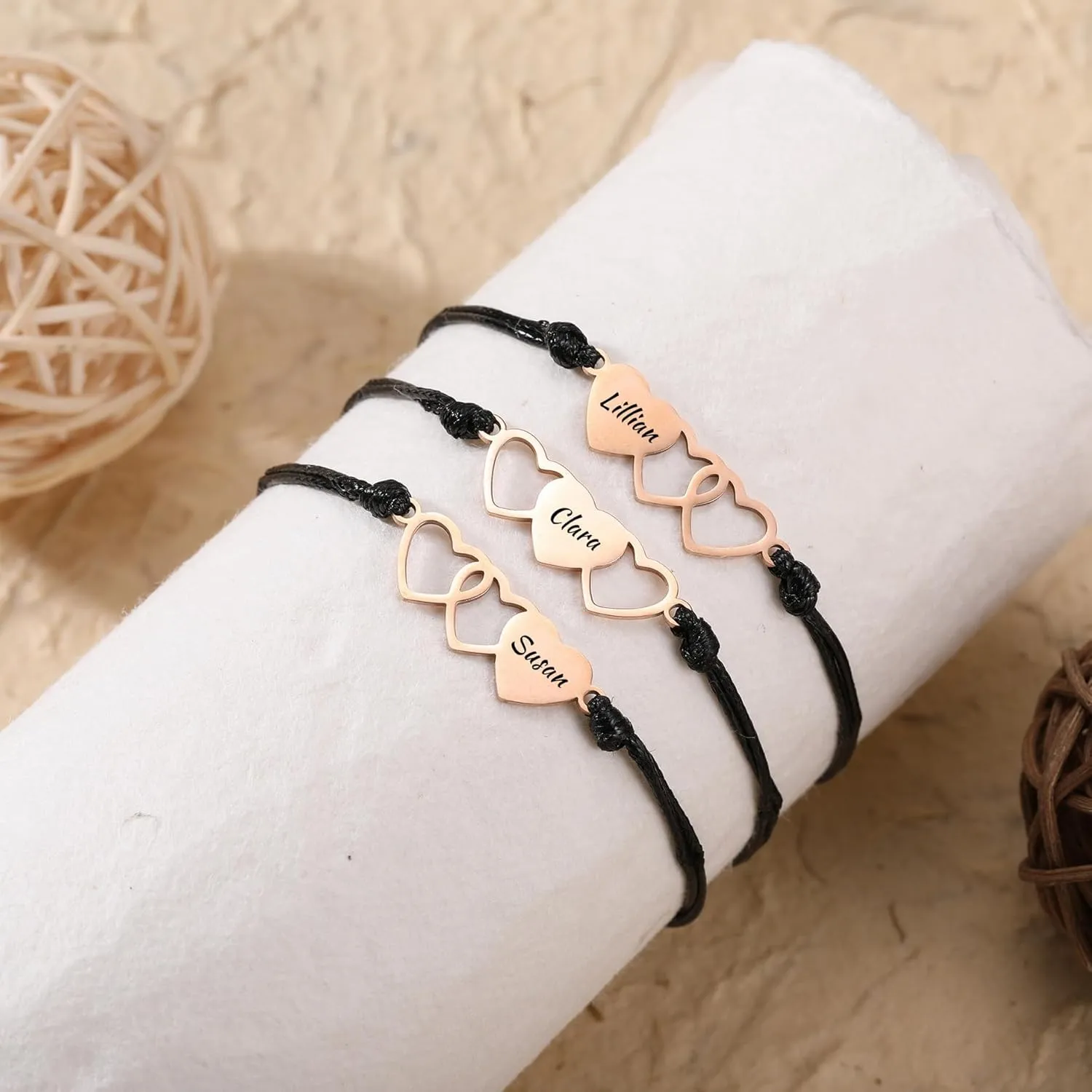 Personalized Heart Name Bracelets for Women Custom 2/3/4 Names Heart Matching Bracelets Set Customized Stainless Steel Friendship Bracelets Jewelry Gifts for Best Friends Besties Sisters