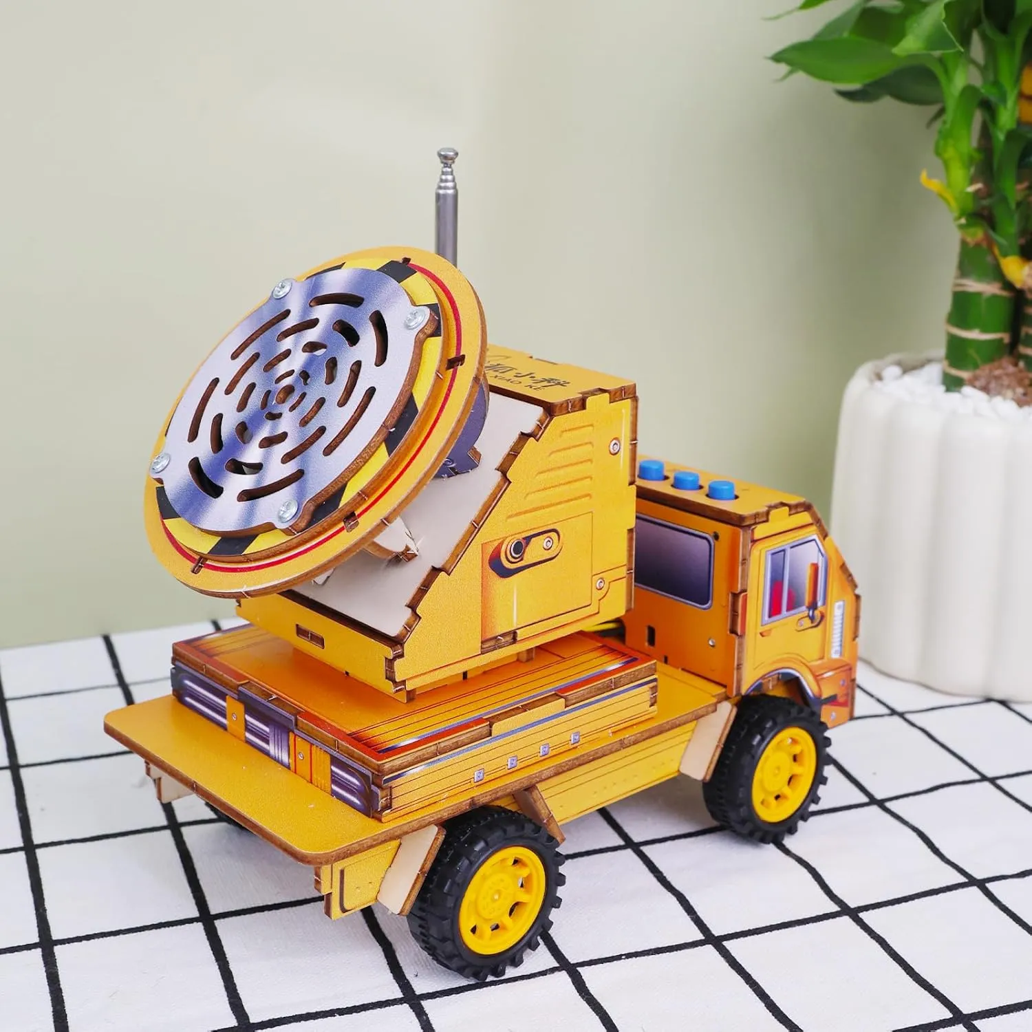 STEM Kits for Kids, Build Your Own FM Radio Kit, Educational Science Kits ，Toys for Ages 8 9 10 11 12 13 14 15 16 and up
