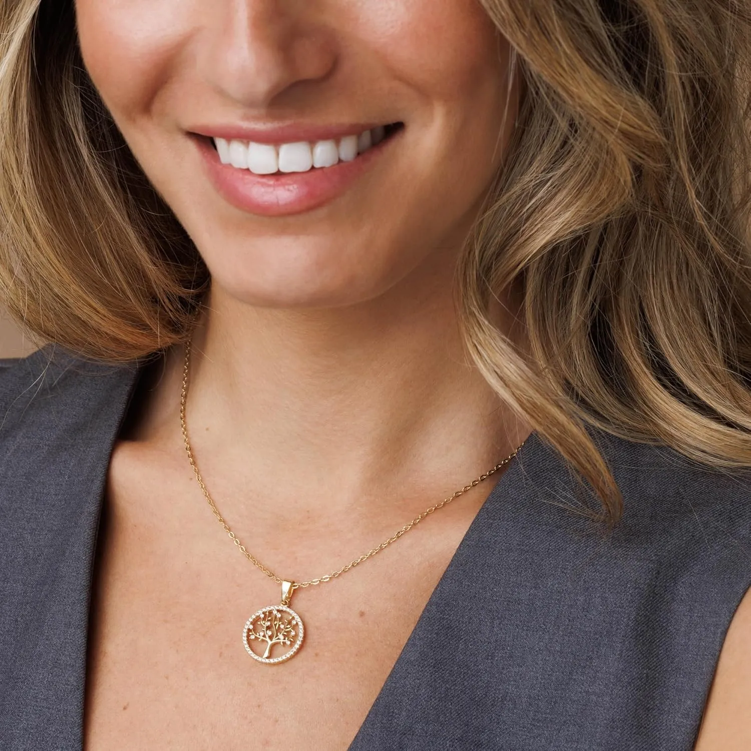 SURI Star of David Necklace for Women | Israel Necklace | Mezuzah Necklace with Magen David Pendant | Available in 14K Gold-Filled or Silver Stainless Steel | Jewish Jewelry, Includes a Gift Box